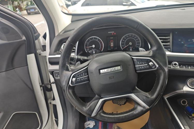 Used Haval H6 2017 Blue Label 1.5T Automatic Two-Wheel Drive ZhiShang Model Steering Wheel
