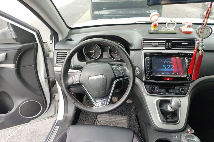 Used Haval H6 2017 Blue Label Sport Edition 1.5T Manual Two-Wheel Drive Elite Model Steering Wheel