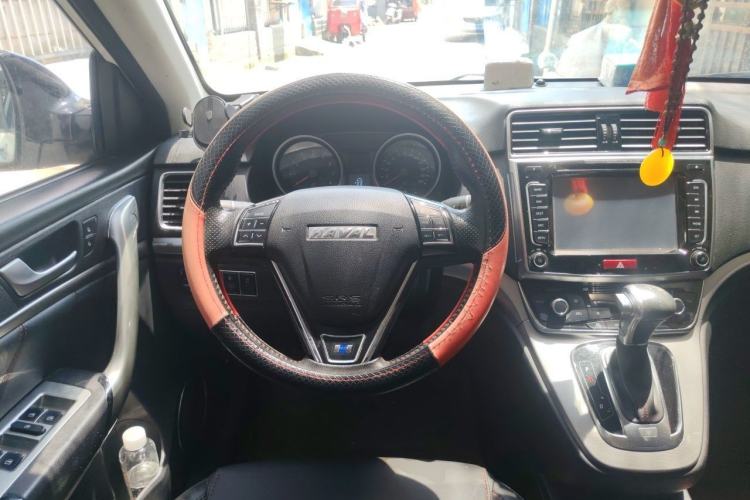 Used Haval H6 2017 Revised Blue-Label Sport Version 1.5T Automatic Two-Wheel Drive Luxury Trim Steering Wheel