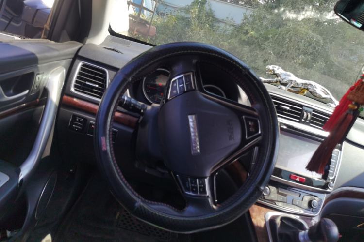 Used Haval H6 2017 Red-Label Sport Edition 1.5T Manual Two-Wheel Drive Elite Model Steering Wheel