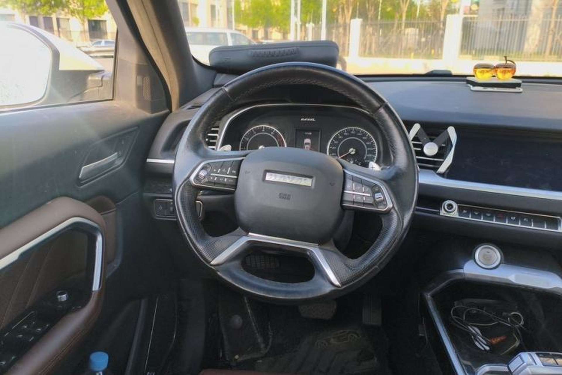 Used Haval H6 2017 Red Label 2.0T Automatic Two-Wheel Drive ZhiShang Model Steering Wheel