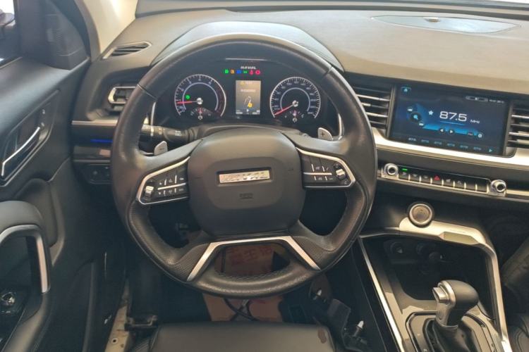 Used Haval H6 2017 Blue Label 1.5T Automatic Two-Wheel Drive ZhiShang Model Steering Wheel