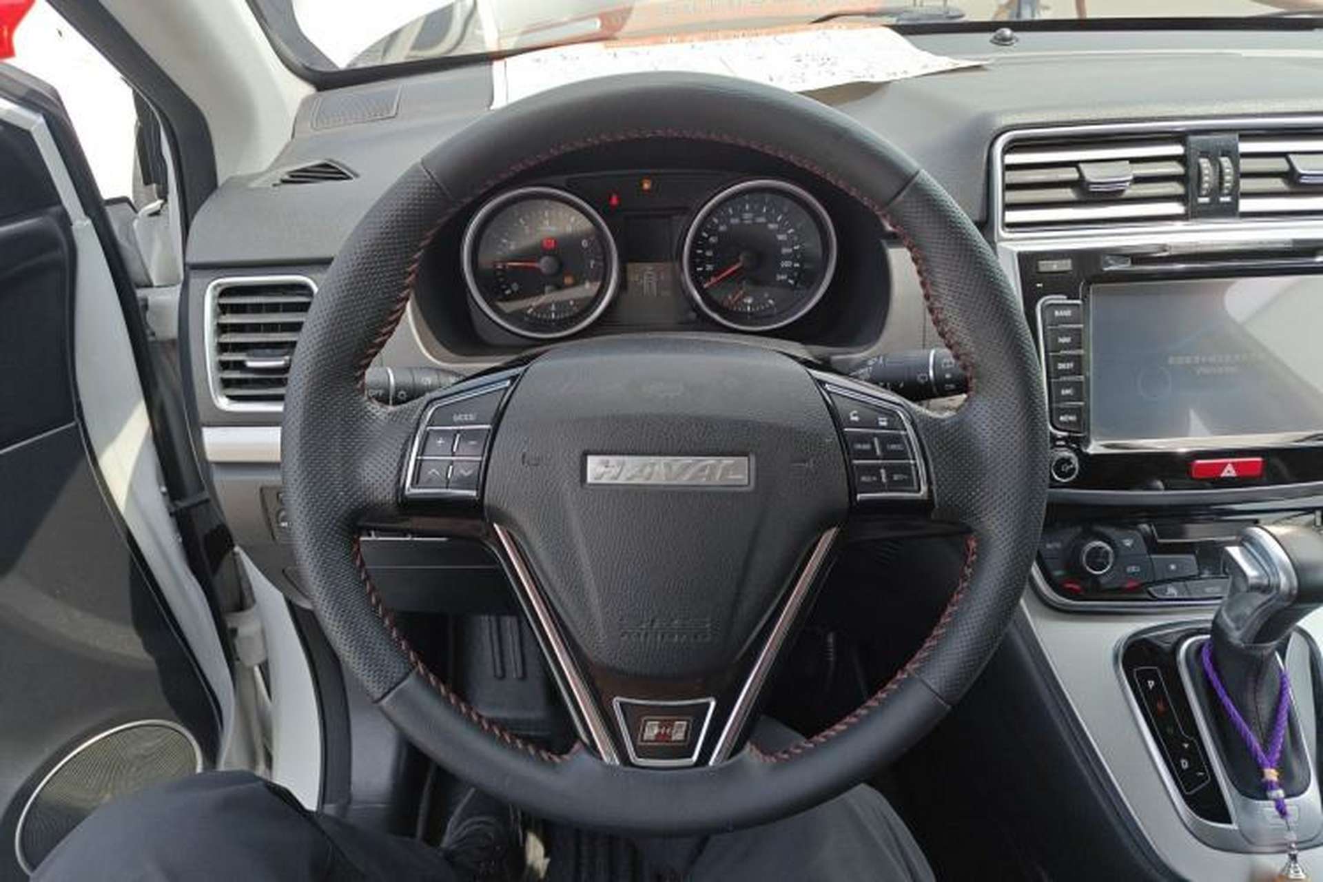 Used Haval H6 2017 Red-Label Sport Edition 1.5T Automatic Two-Wheel Drive Luxury Model Steering Wheel