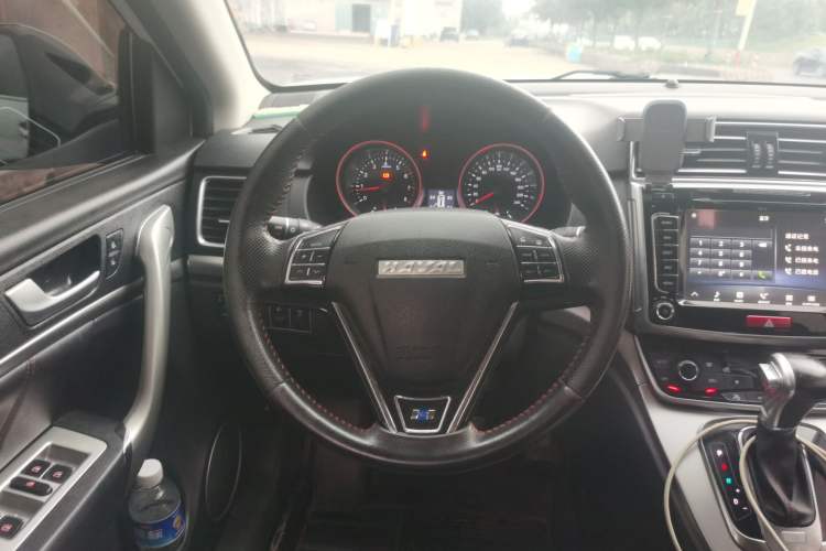 Used Haval H6 2017 Blue Label Sport Edition 1.5T Automatic Two-Wheel Drive Luxury Model Steering Wheel