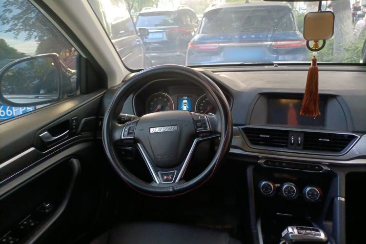 Used Haval H6 2017 Revised Red-Label Sport Version 1.5T Automatic Two-Wheel Drive Premium Edition Steering Wheel