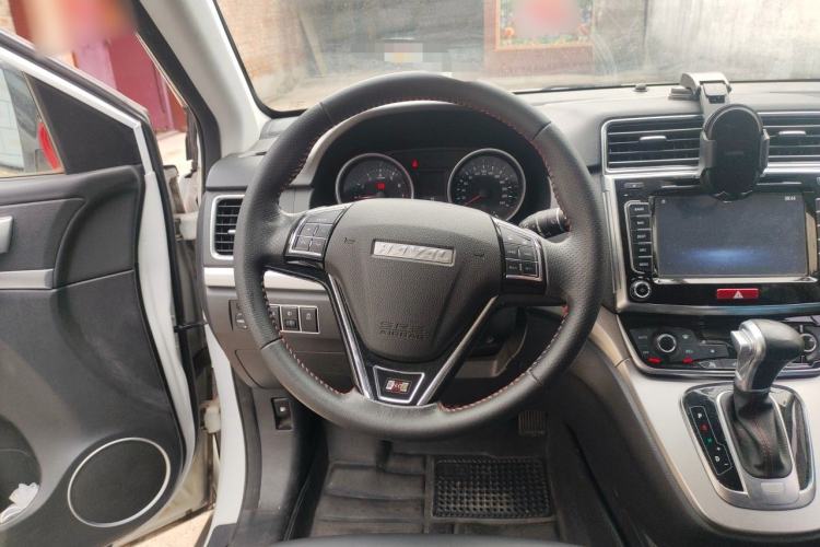 Used Haval H6 2017 Red-Label Sport Edition 1.5T Automatic Two-Wheel Drive Luxury Model Steering Wheel