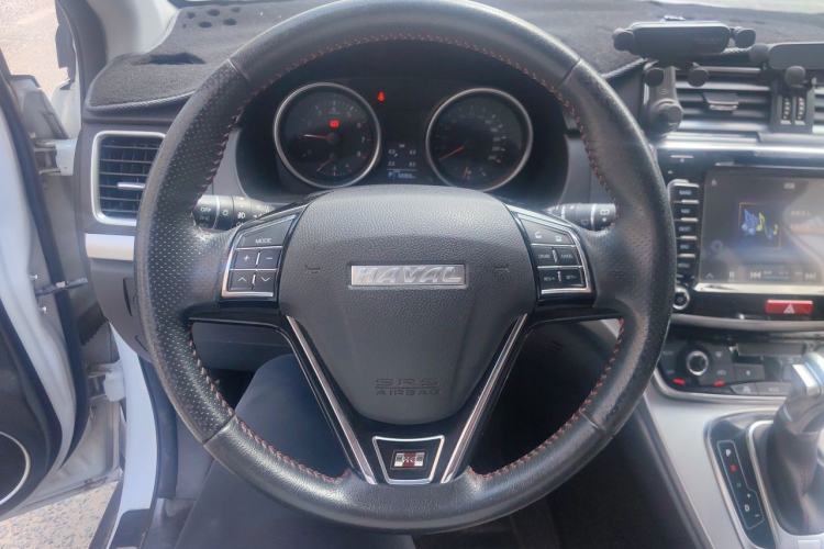 Used Haval H6 2017 Red-Label Sport Edition 1.5T Automatic Two-Wheel Drive Luxury Model Steering Wheel
