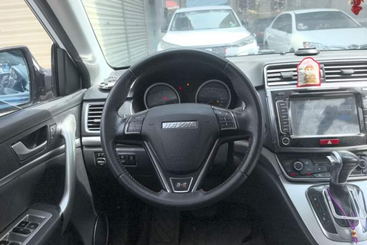 Used Haval H6 2017 Red-Label Sport Edition 1.5T Automatic Two-Wheel Drive Luxury Model Steering Wheel