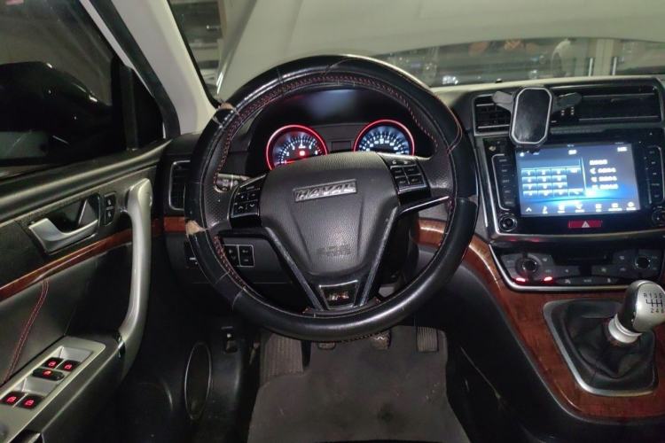 Used Haval H6 2017 Red-Label Sport Edition 1.5T Manual Two-Wheel Drive Elite Model Steering Wheel