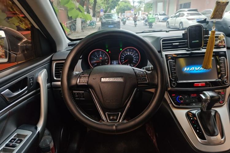 Used Haval H6 2017 Red-Label Sport Edition 1.5T Automatic Two-Wheel Drive Luxury Model Steering Wheel