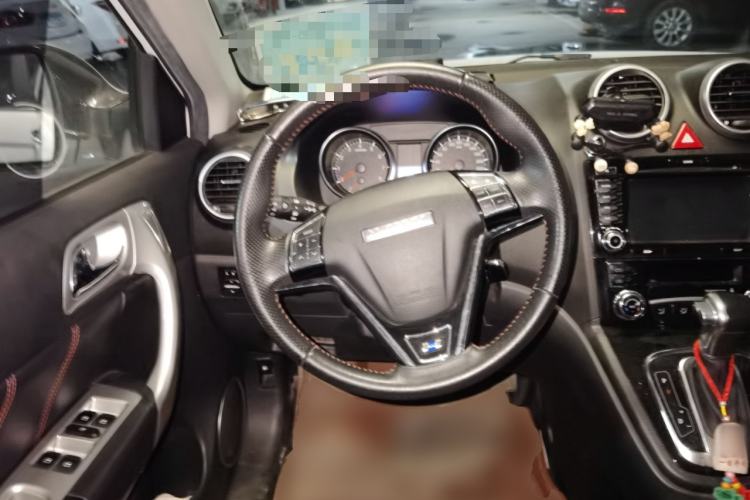 Used Haval H6 2017 Revised Blue-Label Sport Version 1.5T Automatic Two-Wheel Drive Luxury Trim Steering Wheel