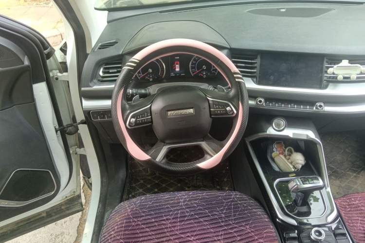 Used Haval H6 2017 Blue Label 2.0T Automatic Two-Wheel Drive Smart Edition Steering Wheel