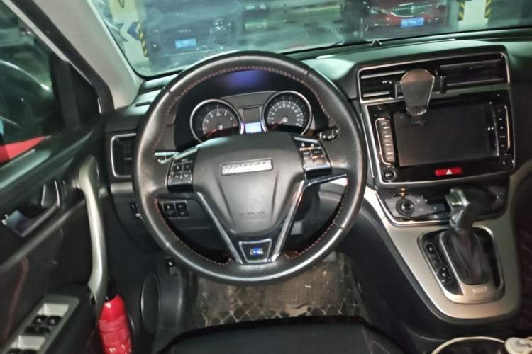 Used Haval H6 2017 Revised Blue-Label Sport Version 1.5T Automatic Two-Wheel Drive Luxury Trim Steering Wheel
