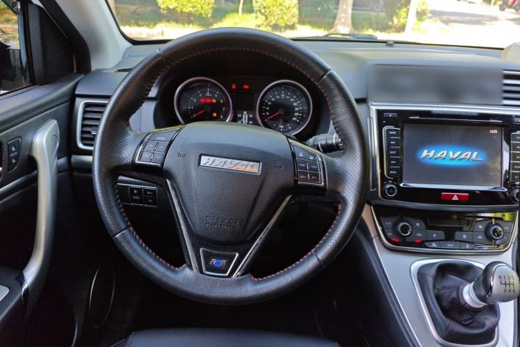 Used Haval H6 2017 Blue Label Sport Edition 1.5T Manual Two-Wheel Drive Elite Model Steering Wheel