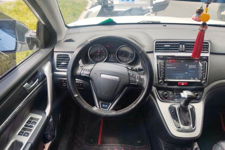 Used Haval H6 2017 Blue Label Sport Edition 1.5T Automatic Two-Wheel Drive Luxury Model Steering Wheel