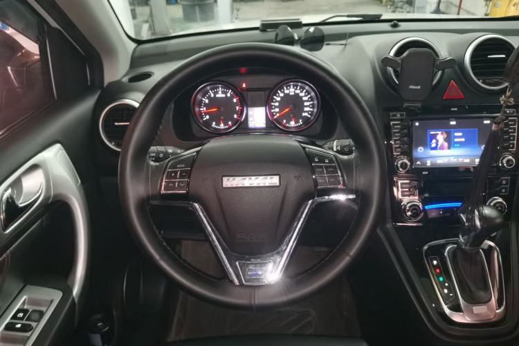 Used Haval H6 2017 Classic Edition 1.5T Automatic Two-Wheel Drive Elite Model Steering Wheel