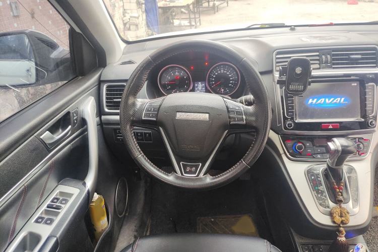 Used Haval H6 2017 Red-Label Sport Edition 1.5T Automatic Two-Wheel Drive Luxury Model Steering Wheel