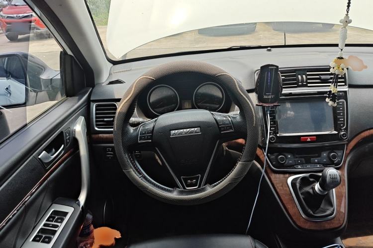 Used Haval H6 2017 Red-Label Sport Edition 1.5T Manual Two-Wheel Drive Elite Model Steering Wheel