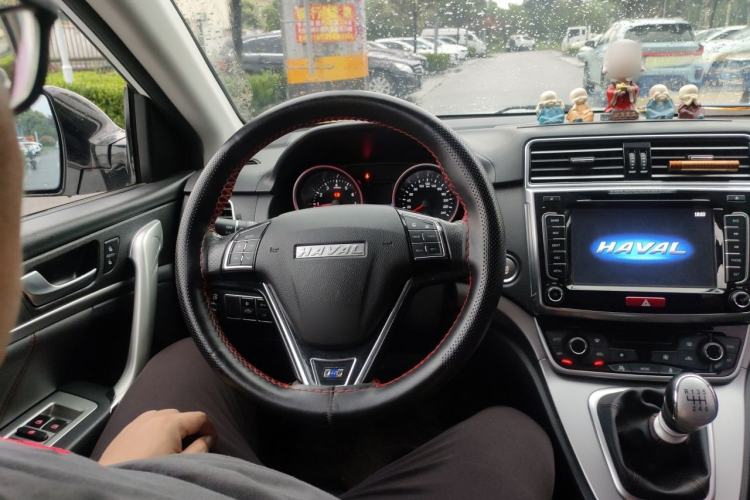 Used Haval H6 2017 Blue Label Sport Edition 1.5T Manual Two-Wheel Drive Elite Model Steering Wheel