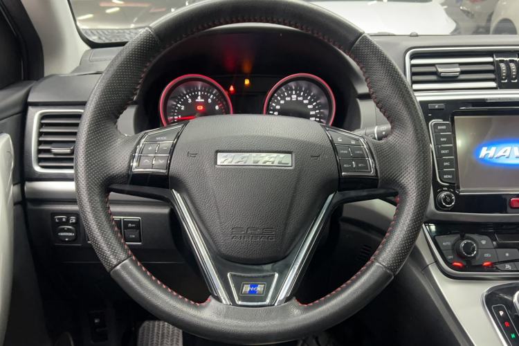 Used Haval H6 2017 Revised Blue-Label Sport Version 1.5T Automatic Two-Wheel Drive Luxury Trim Steering Wheel