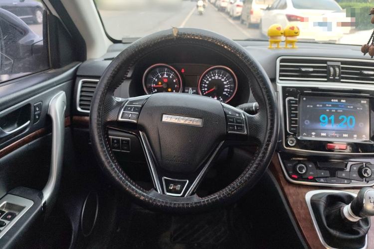 Used Haval H6 2017 Red-Label Sport Edition 1.5T Manual Two-Wheel Drive Elite Model Steering Wheel