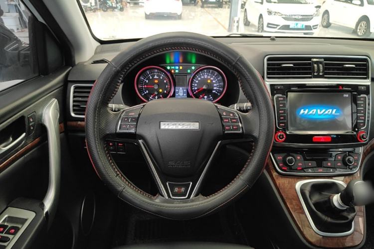 Used Haval H6 2017 Red-Label Sport Edition 1.5T Manual Two-Wheel Drive Elite Model Steering Wheel