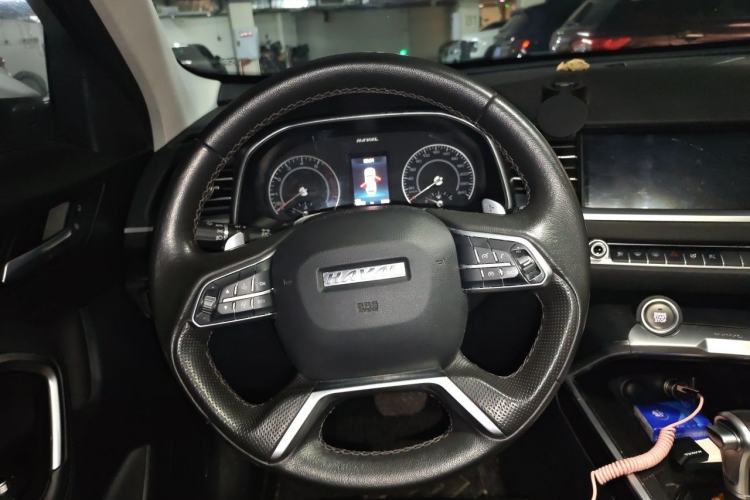 Used Haval H6 2017 Blue Label 1.5T Automatic Two-Wheel Drive ZhiShang Model Steering Wheel