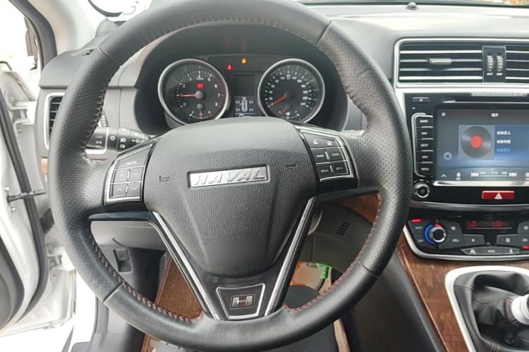 Used Haval H6 2017 Red-Label Sport Edition 1.5T Manual Two-Wheel Drive Elite Model Steering Wheel