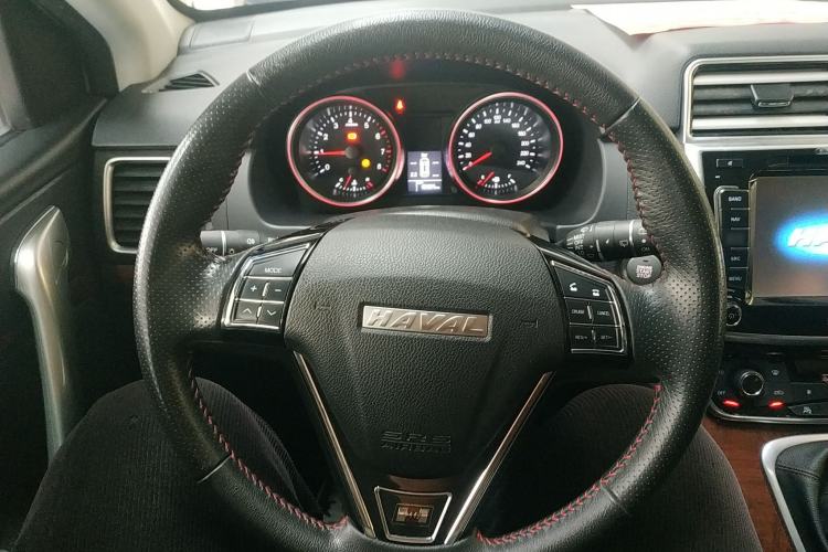 Used Haval H6 2017 Red-Label Sport Edition 1.5T Manual Two-Wheel Drive Elite Model Steering Wheel