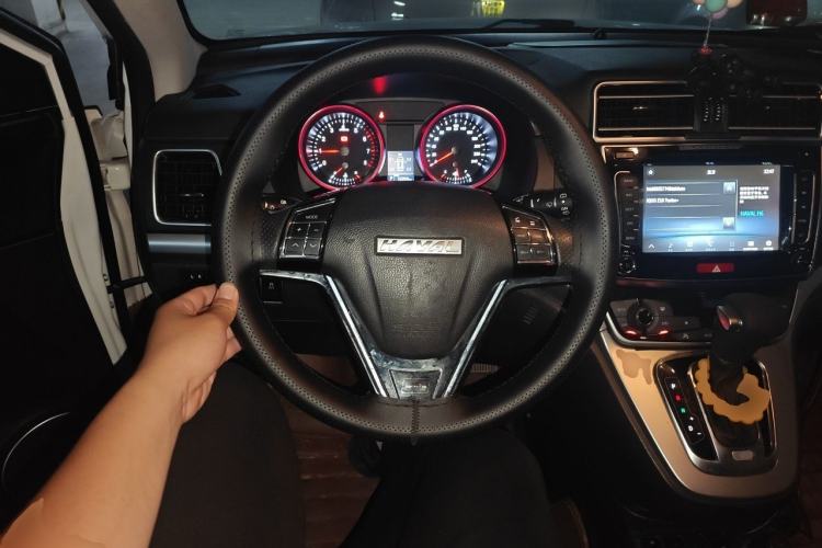 Used Haval H6 2017 Red-Label Sport Edition 1.5T Automatic Two-Wheel Drive Luxury Model Steering Wheel