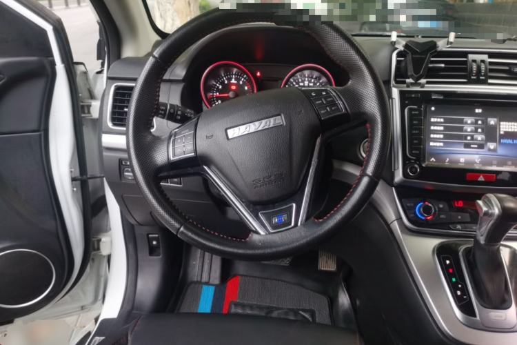 Used Haval H6 2017 Revised Blue-Label Sport Version 1.5T Automatic Two-Wheel Drive Luxury Trim Steering Wheel