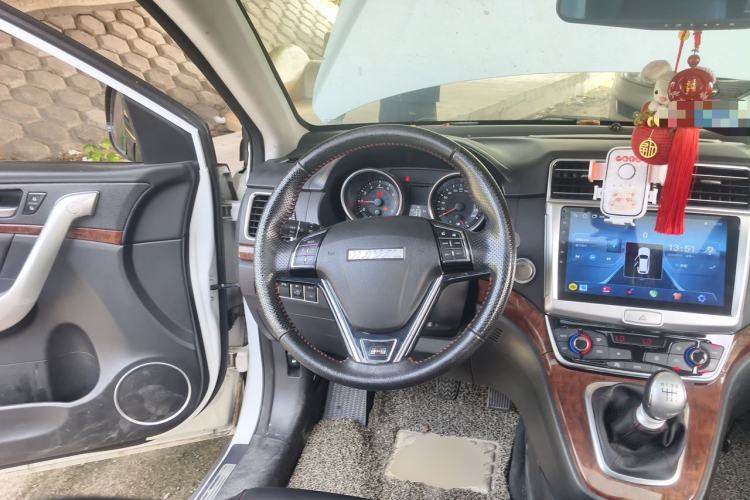 Used Haval H6 2017 Red-Label Sport Edition 1.5T Manual Two-Wheel Drive Elite Model Steering Wheel