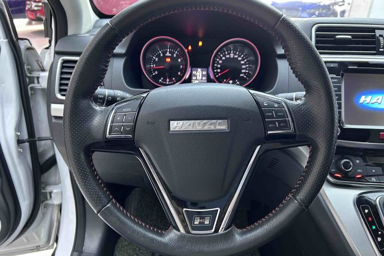 Used Haval H6 2017 Red-Label Sport Edition 1.5T Automatic Two-Wheel Drive Luxury Model Steering Wheel