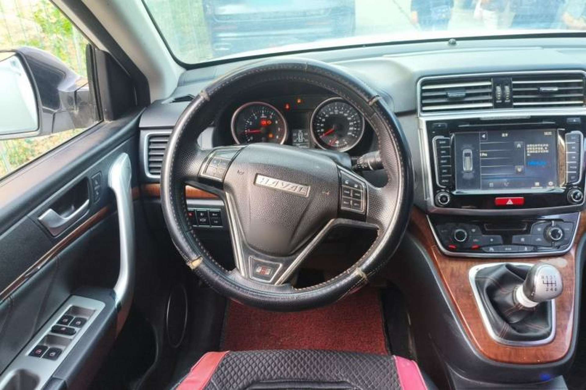 Used Haval H6 2017 Red-Label Sport Edition 1.5T Manual Two-Wheel Drive Elite Model Steering Wheel
