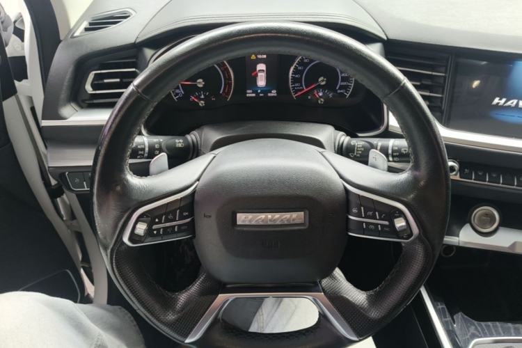 Used Haval H6 2017 Red Label 2.0T Automatic Two-Wheel Drive ZhiShang Model Steering Wheel