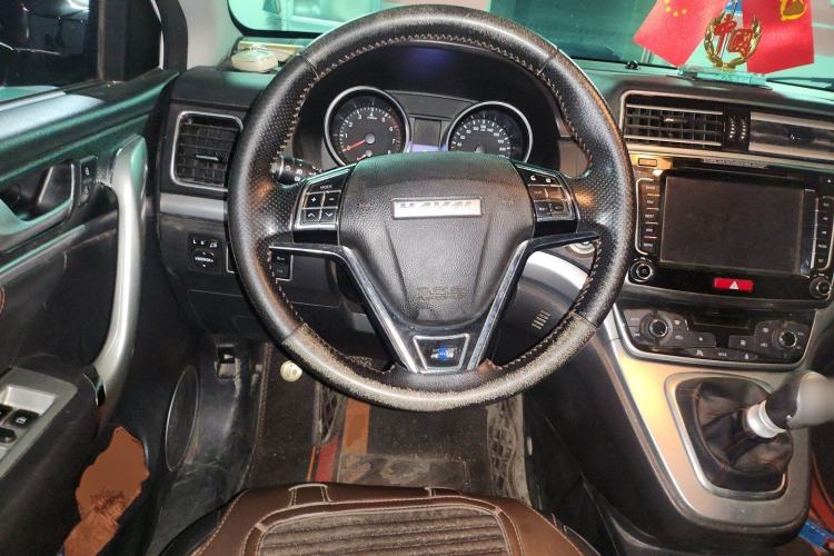 Used Haval H6 2017 Blue Label Sport Edition 1.5T Manual Two-Wheel Drive Elite Model Steering Wheel
