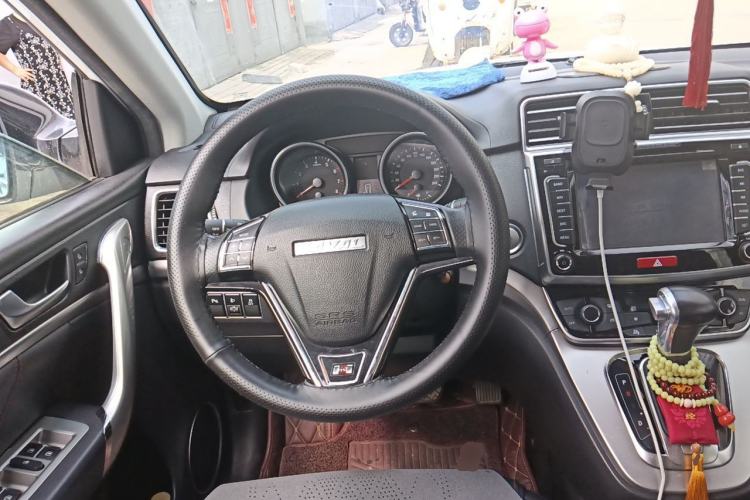 Used Haval H6 2017 Red-Label Sport Edition 1.5T Automatic Two-Wheel Drive Luxury Model Steering Wheel