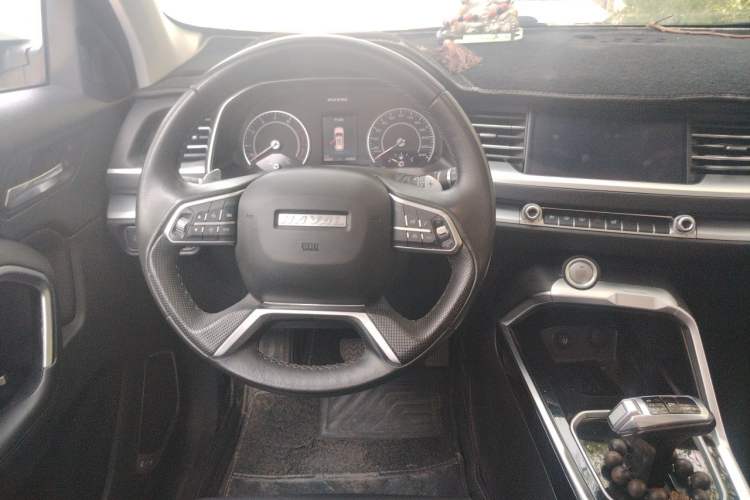 Used Haval H6 2017 Blue Label 2.0T Automatic Two-Wheel Drive Smart Edition Steering Wheel