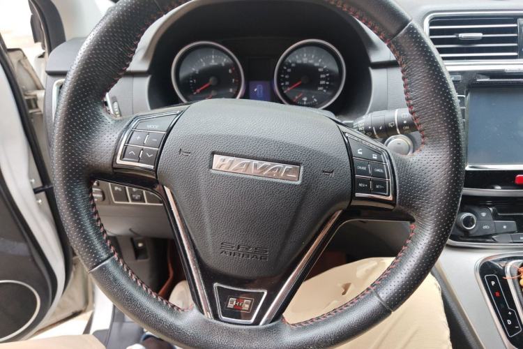 Used Haval H6 2017 Red-Label Sport Edition 1.5T Automatic Two-Wheel Drive Luxury Model Steering Wheel