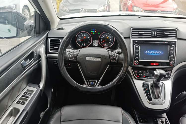 Used Haval H6 2017 Blue Label Sport Edition 1.5T Automatic Two-Wheel Drive Luxury Model Steering Wheel