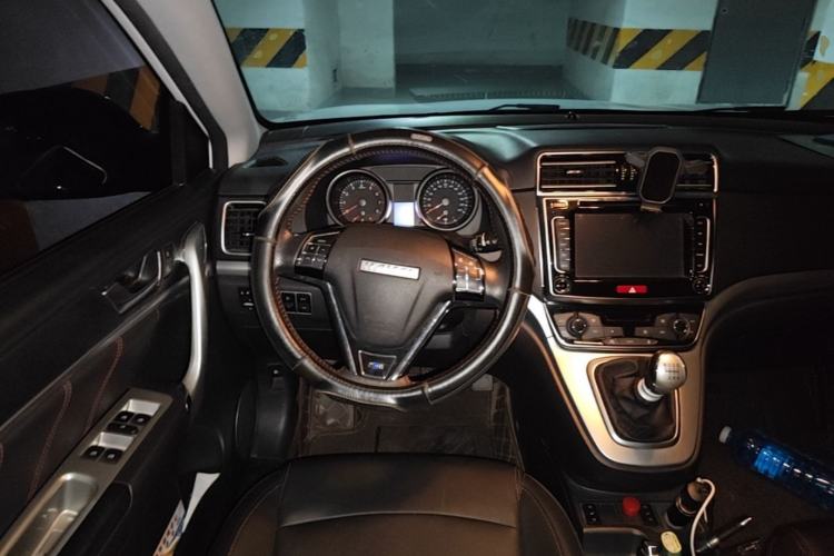 Used Haval H6 2017 Blue Label Sport Edition 1.5T Manual Two-Wheel Drive Elite Model Steering Wheel