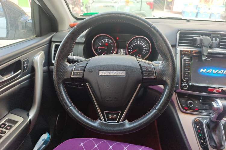 Used Haval H6 2017 Red-Label Sport Edition 1.5T Automatic Two-Wheel Drive Luxury Model Steering Wheel