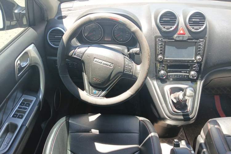Used Haval H6 2017 Classic Edition 1.5T Manual Two-Wheel Drive Urban Model Steering Wheel