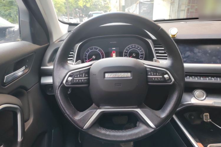 Used Haval H6 2017 Red Label 2.0T Automatic Two-Wheel Drive ZhiShang Model Steering Wheel