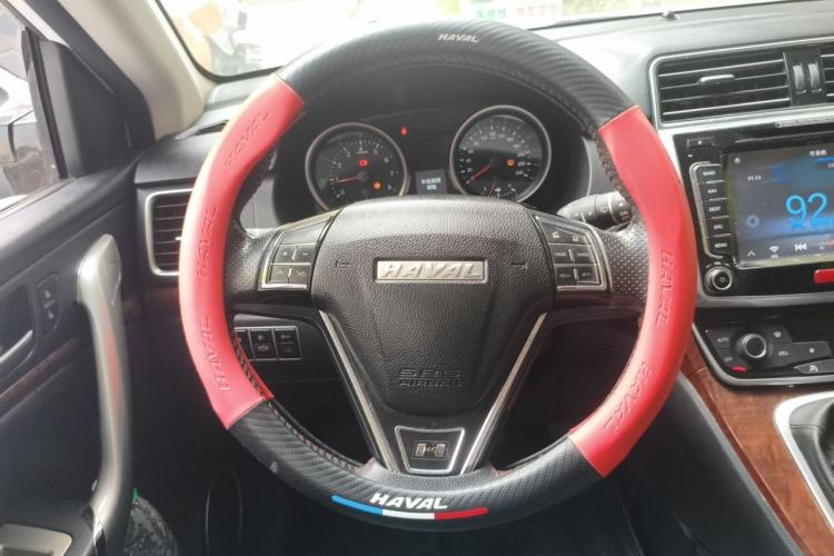 Used Haval H6 2017 Red-Label Sport Edition 1.5T Manual Two-Wheel Drive Elite Model Steering Wheel