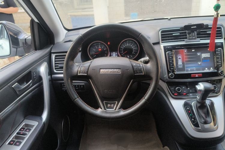 Used Haval H6 2017 Red-Label Sport Edition 1.5T Automatic Two-Wheel Drive Luxury Model Steering Wheel