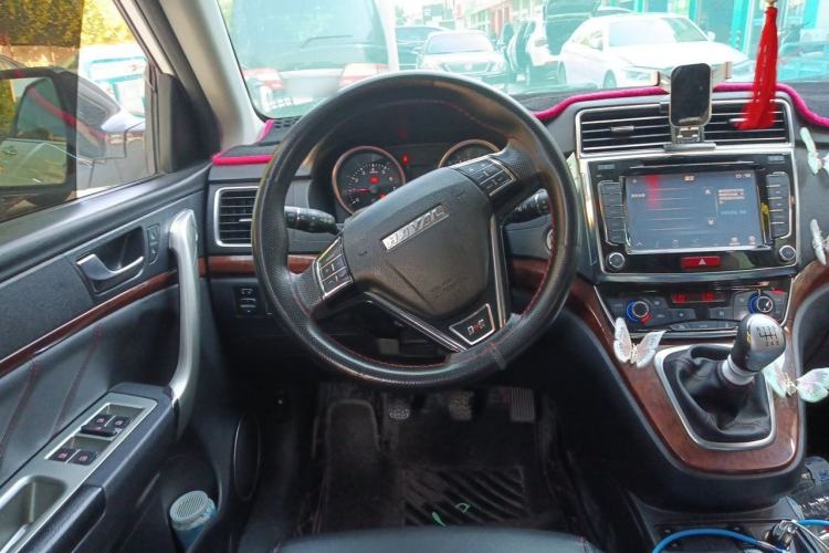 Used Haval H6 2017 Red-Label Sport Edition 1.5T Manual Two-Wheel Drive Elite Model Steering Wheel