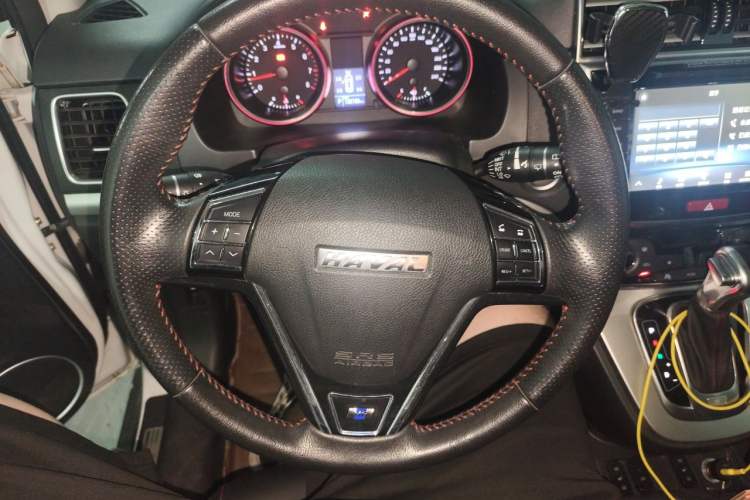 Used Haval H6 2017 Blue Label Sport Edition 1.5T Automatic Two-Wheel Drive Luxury Model Steering Wheel