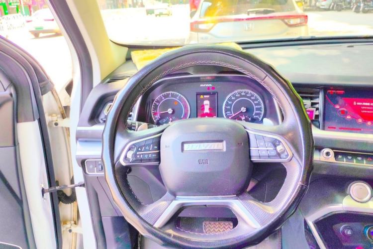 Used Haval H6 2017 Blue Label 2.0T Automatic Two-Wheel Drive Smart Edition Steering Wheel