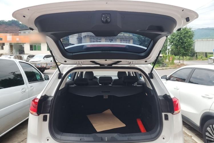 Used Haval H6 2017 Blue Label 2.0T Automatic Two-Wheel Drive Smart Edition Trunk